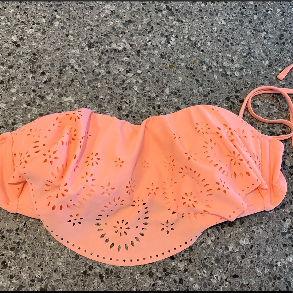 Bathing suit top